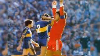 El día que el quotGorditoquot Maradona le tapó la boca al Loco Gatti y le anotó 4 goles [upl. by Noremac]