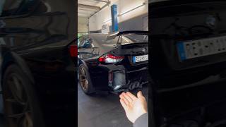 Wir schneiden in einen BMW G87 M2 speedengineering m2 bmwm2 bmwm2g87 g87m2 [upl. by Derian]