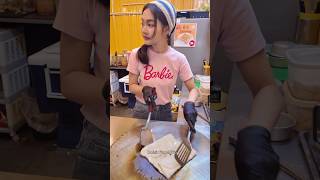 Famous Roti Lady Chiang Mai Night Market Thai Street Food [upl. by Samuella]