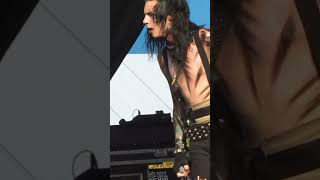 Knives and Pens live 2011 andybiersack blackveilbrides bvbarmy [upl. by Tterag320]