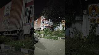 POR GIDC KHATARNAK ACCIDENT TRUCK GHUSA DIYA COMPANY MEIN short truck [upl. by Atinauq]