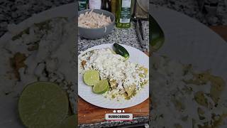 Enchiladas Verdes Con Pollo 😋 Receta en mi canal [upl. by Dnartreb524]