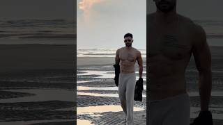 Shirt off vibes on 🌅🏖️ BeachModeActivated ChasingSunsets viralshorts fit beachbody [upl. by Erodasi]