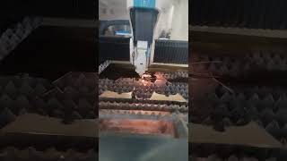 Fiber Laser Cutting Senfeng [upl. by Kaehpos]