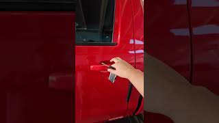 Cheyenne Z71 2017 sonido de encendido stock shorts chevrolet [upl. by Pepper]