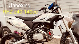 Unboxing a brand new ￼RFZ Z40 140 cc dirt bike [upl. by Gine843]