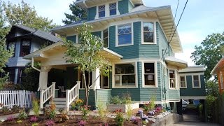 1908 Vintage American Foursquare Craftsman Home in Seattle [upl. by Marlyn]