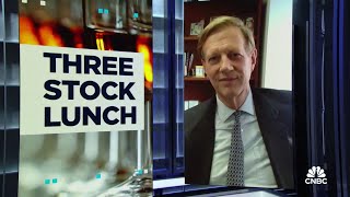 3Stock Lunch UnitedHealth Johnson amp Johnson amp Wolfspeed [upl. by Hsirk]