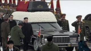 Corea del Norte sigue diciendo adios a Kim Jongil [upl. by Parker]