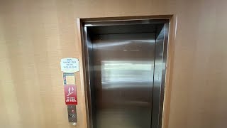 1997 Esco Hydraulic Elevator at the Fairfield Inn in North Canton [upl. by Hnirt]