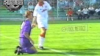 Fiorentina 7 vs Ancona 1 Serie A 199293 Batistuta vs Ruggeri FUTBOL RETRO TV [upl. by Tenom]