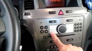 ajustar reloj en opel zafiramp4 [upl. by Atniuq]