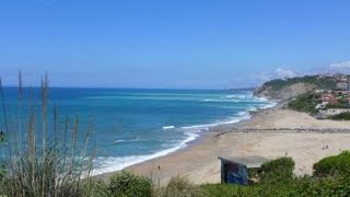 T1 Bis MENDI EDER PISCINE PLAGE SaintJeandeLuz France [upl. by Sabian]