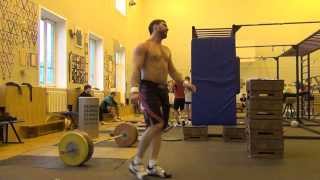 19X140 kg Clean 16X120 cm Box jump 9 HSPU [upl. by Pietrek]