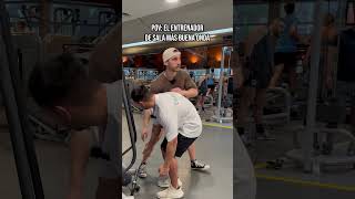 EL PROFE DE SALA MÁS BUENA ONDA gym gimnasio fitness gymhumor humor comedia [upl. by Ytsanyd]