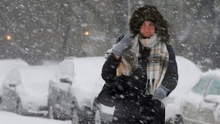 Schools forced to shut down as New York State suffers heavy snowfall [upl. by Lumpkin214]