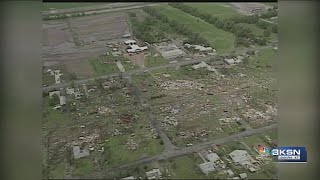 What can we learn from the F4 tornado that struck Haysville 25 years ago [upl. by Pachton]