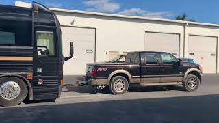 High class Prevost bus towed by a pickup truck [upl. by Mureil]