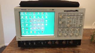 Tektronix TDS 7104 Digital Phosphor Oscilloscope A 36767 [upl. by Camellia]