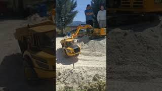 KEPÇEKAMYON YÜKLEME RC KALİTE excavator [upl. by Esmeralda]