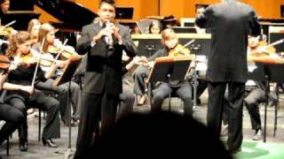 Martinu  Oboe Concerto  Hugo Shin 2º mov [upl. by Adnoval]