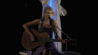 Taylor Swift Cheap Trick Cover in Chicago 08102011 HD [upl. by Urania]