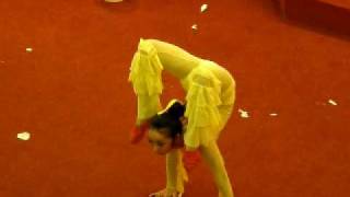 Beautiful Chinese Lady Contortionist Acrobatic Performance [upl. by Lebasiram286]