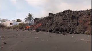 Última hora del avance de las coladas del volcán de La Palma [upl. by Perry847]