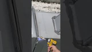 Installing Rectangular Duct with EZ Corners and Screw Bolts [upl. by Tabib]