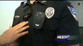 Jeffersonville police officers equipped with body cameras [upl. by Tomkiel212]