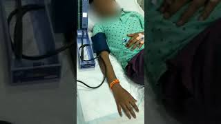 demonstration of trousseau’s sign of Hypocalcemia watch the wrist tetany [upl. by Elletnahc]