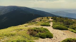 Sendero Puerto de Navafría al Nevero Parque Natural Sierra Norte de Guadarrama  SPN 57  Segovia [upl. by Coltun]