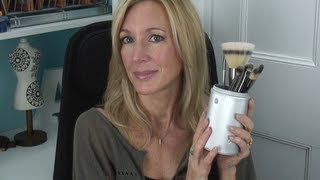 IT Cosmetics Heavenly Luxe Brush Set Review [upl. by Annoyk]