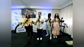 Barro cover de kairoworship por KainosWorshipOficial  201024 [upl. by Enilrek809]