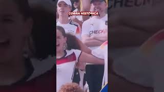 El TIERRA TRÁGAME de un AFICIONADO ALEMÁN durante el partido contra ESPAÑA [upl. by Aneert]