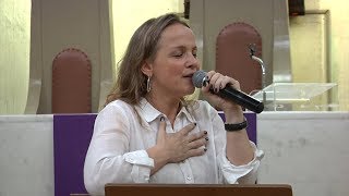 Juliane Morigi  “O Senhor fez em mim maravilhas” [upl. by Trinidad204]