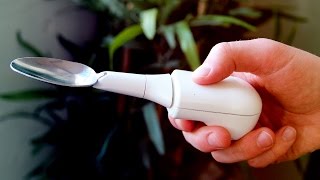 This Google Spoon Makes Eating Easier For People With Disabilities [upl. by Ees765]