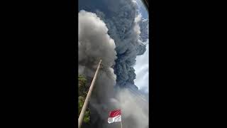 Detik detik gunung Sinabung meletus hari ini10 Agustus 2020 [upl. by Leavy782]