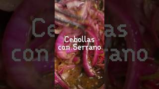 Quedan increíbles estas cebollas con chiles serranos 🔥 recetasfaciles cebollas salsas tacos [upl. by Renner]