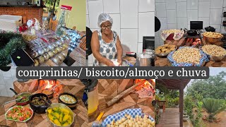 Comprinhas de decoração pro natal produzindo muito biscoito com a sogra almoço e chuvinha [upl. by Paton]