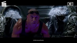 The Chronicles of Riddick 2004 Movie  Vin Diesel Thandiwe Newton Karl U  Review and Facts [upl. by Eugirne]