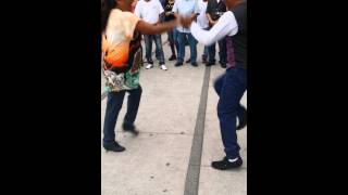 Baile callejero coldoctores 10 de mayo 2015 [upl. by Nylatsyrk]