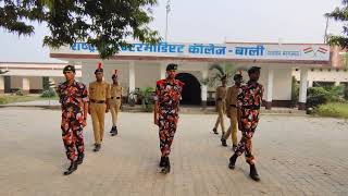 junior cadet aur senior cadet college mein parade karte samay ek sath 102 UP BN Gorakhpur [upl. by Eneleuqcaj]