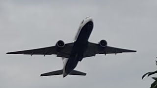 British airways 777200er takeoff reverse ops hear those ge 90 roar [upl. by Asined]