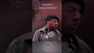 Sunteti vegetarian 😂 raziculacrimi [upl. by Nivlek]