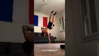 People reaction to CALISTHENICS💀 respect planche reaction motivation streetworkout fitness [upl. by Aifas]