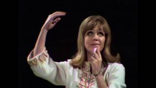 Hildegard Knef  Eins und eins das macht zwei Stars im Studio 09101971 [upl. by Akierdna]