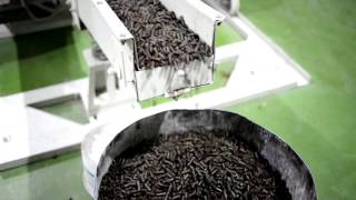 Production of pellets from sunflower processing wastes [upl. by Griswold]