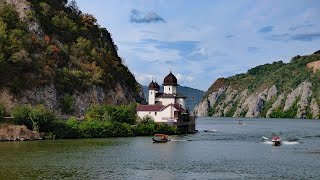 Faszination Donau Im Walzertakt durch 7 Länder MS ALBERTINA [upl. by Unhsiv474]