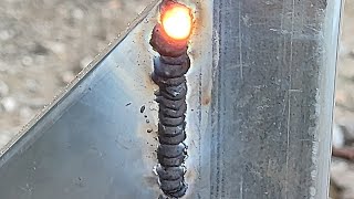 not many know the secret technique of vertical welding of galvanized thin metal [upl. by Greyso]